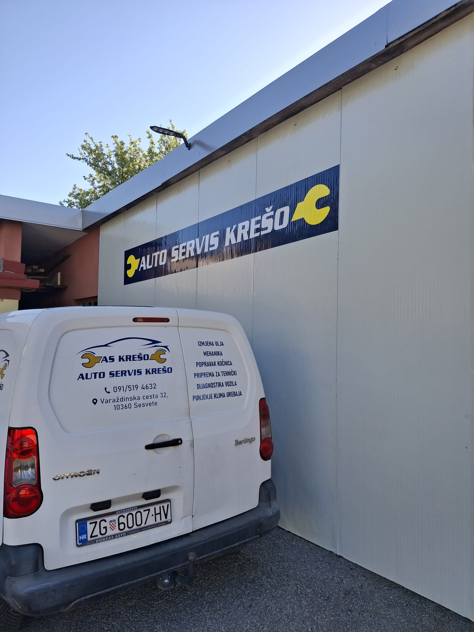 Vanjski natpis Auto servis Krešo